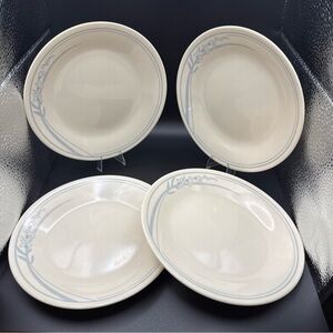 Corelle Vintage Blue Lily Patterned Bread and Butter Plates. Set of 4.